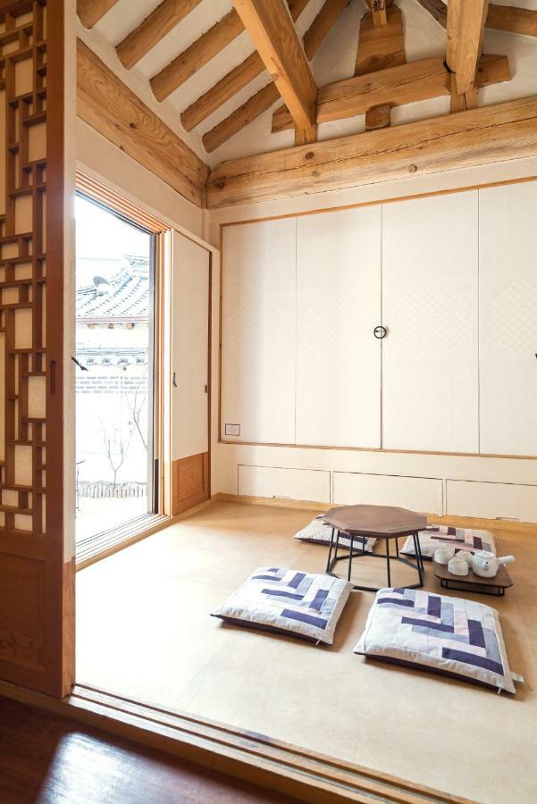 Seochon Youngrakjae Hanok Guest house *